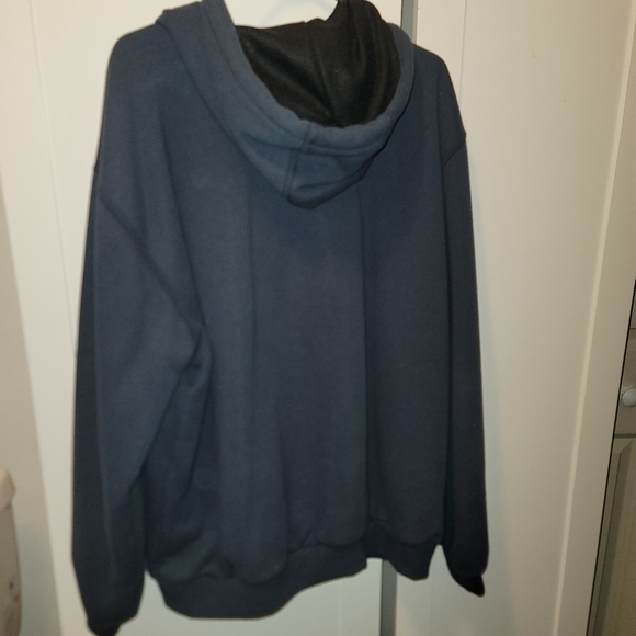 Carhartt sweater - Picture 2 of 6